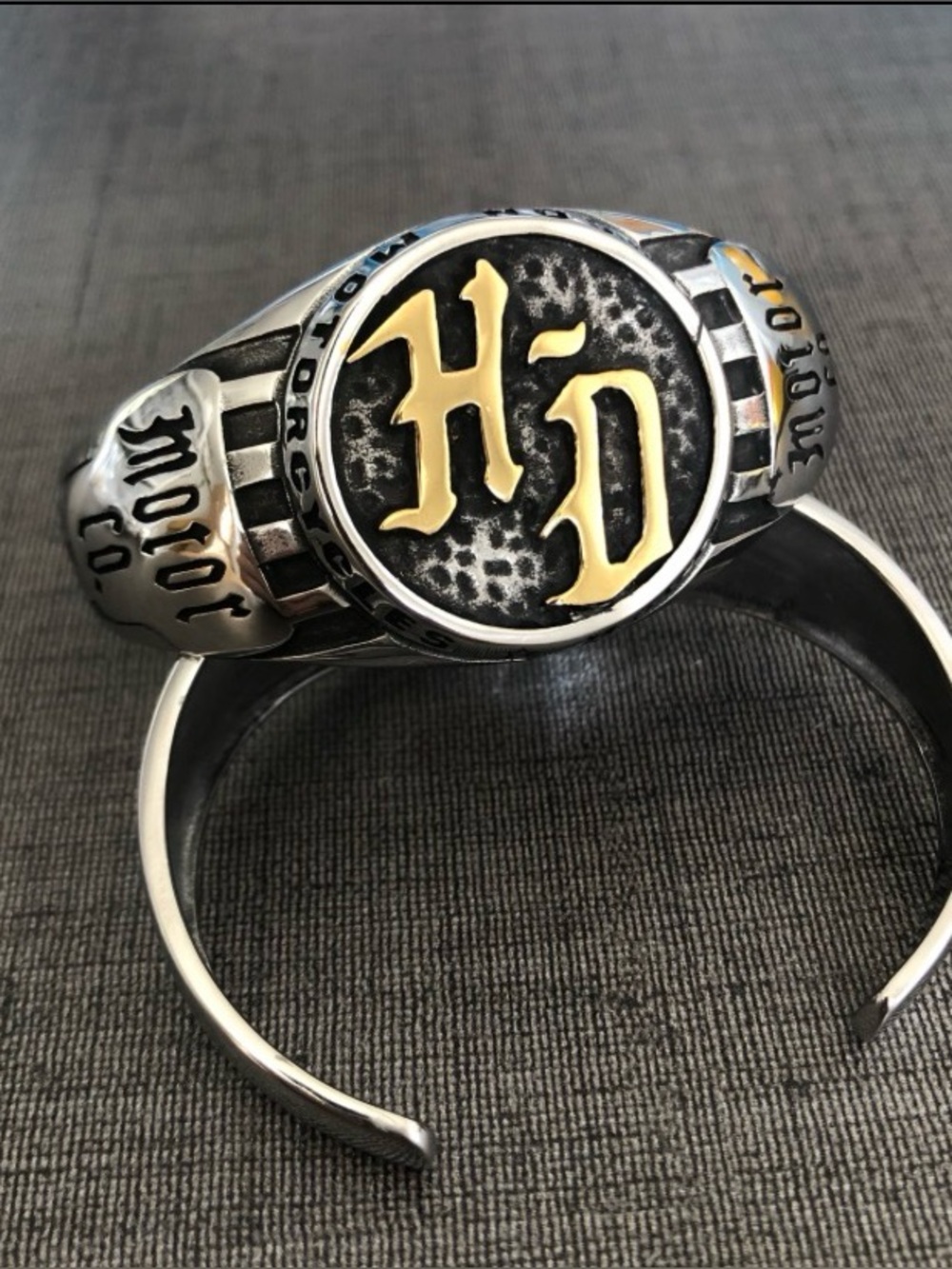 Limited! HD Women’s Gold and Silver Bracelets